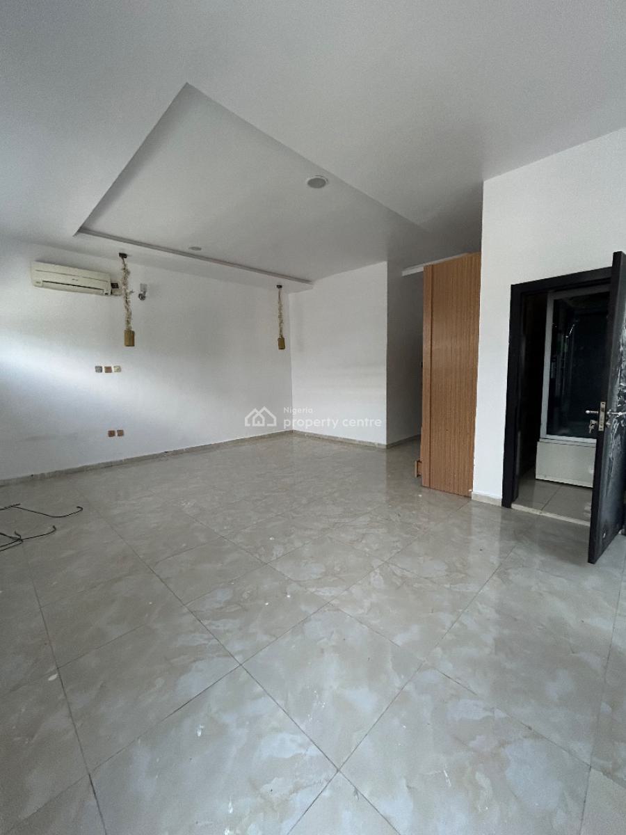 Newly Renovated 4 Bedroom Semi Detached Duplex with a Bq with Ac, Osapa, Lekki, Lagos, Semi-detached Duplex for Rent