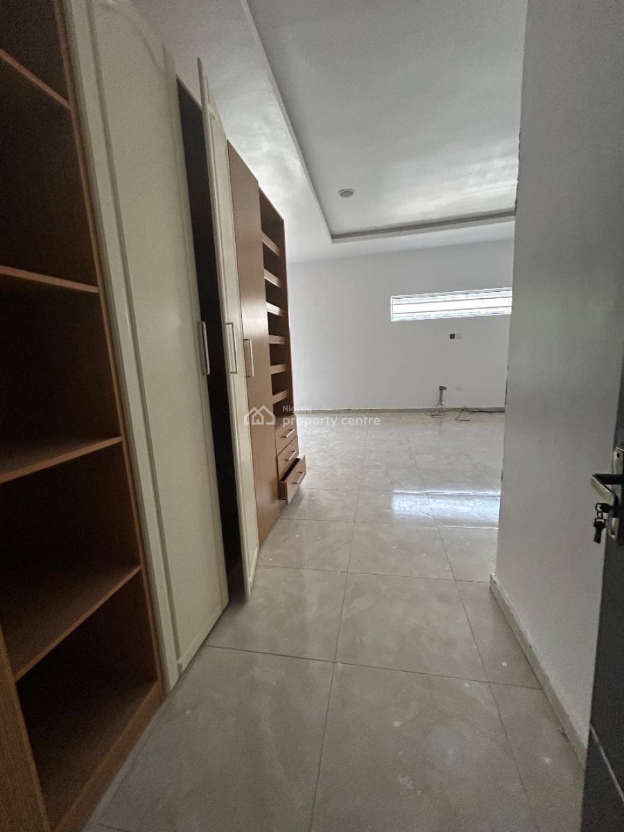 Newly Renovated 4 Bedroom Semi Detached Duplex with a Bq with Ac, Osapa, Lekki, Lagos, Semi-detached Duplex for Rent