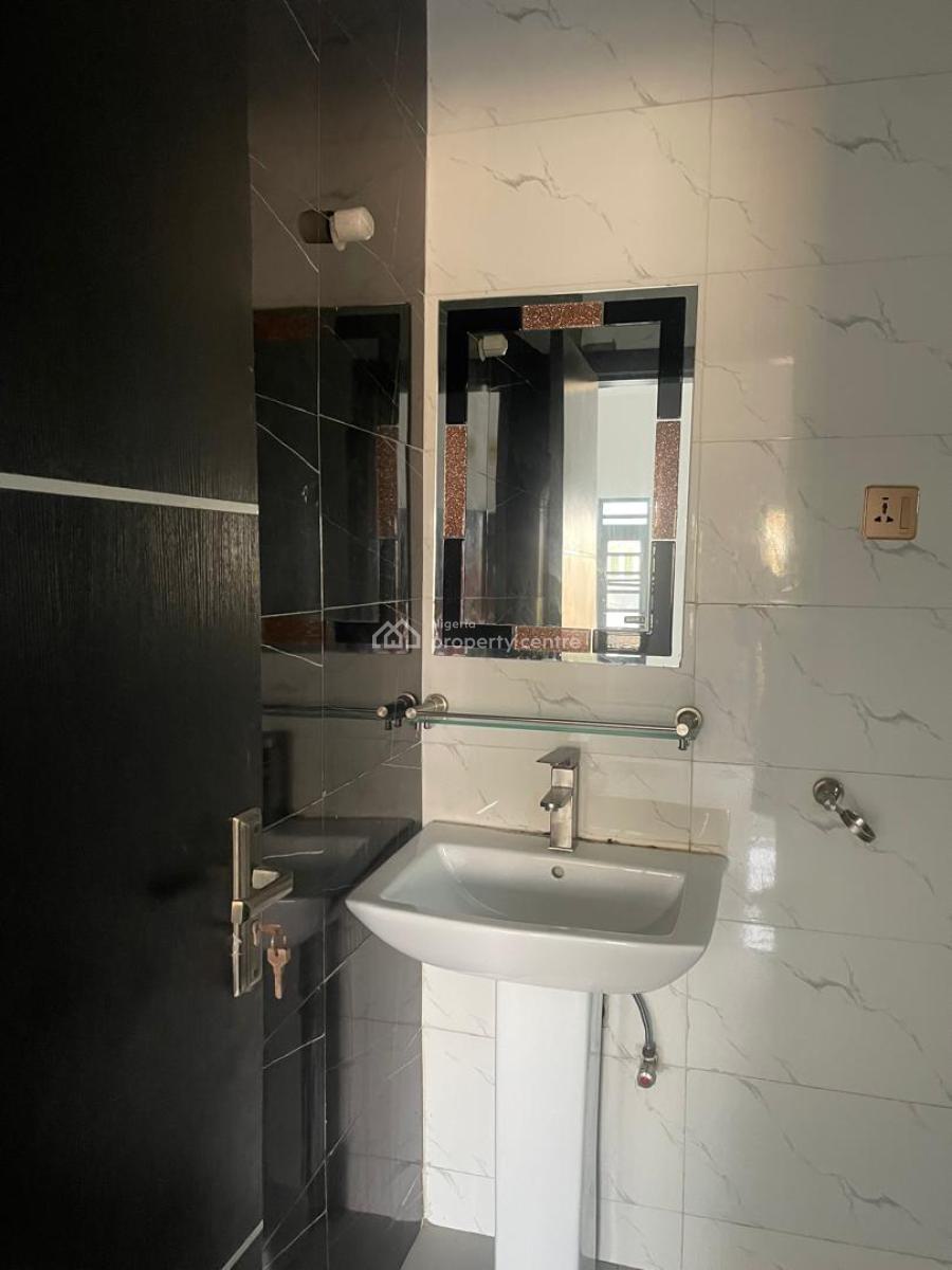 3 Bedroom Semi Detached Duplex with Bq, Isheri, Magodo, Lagos, Semi-detached Duplex for Sale