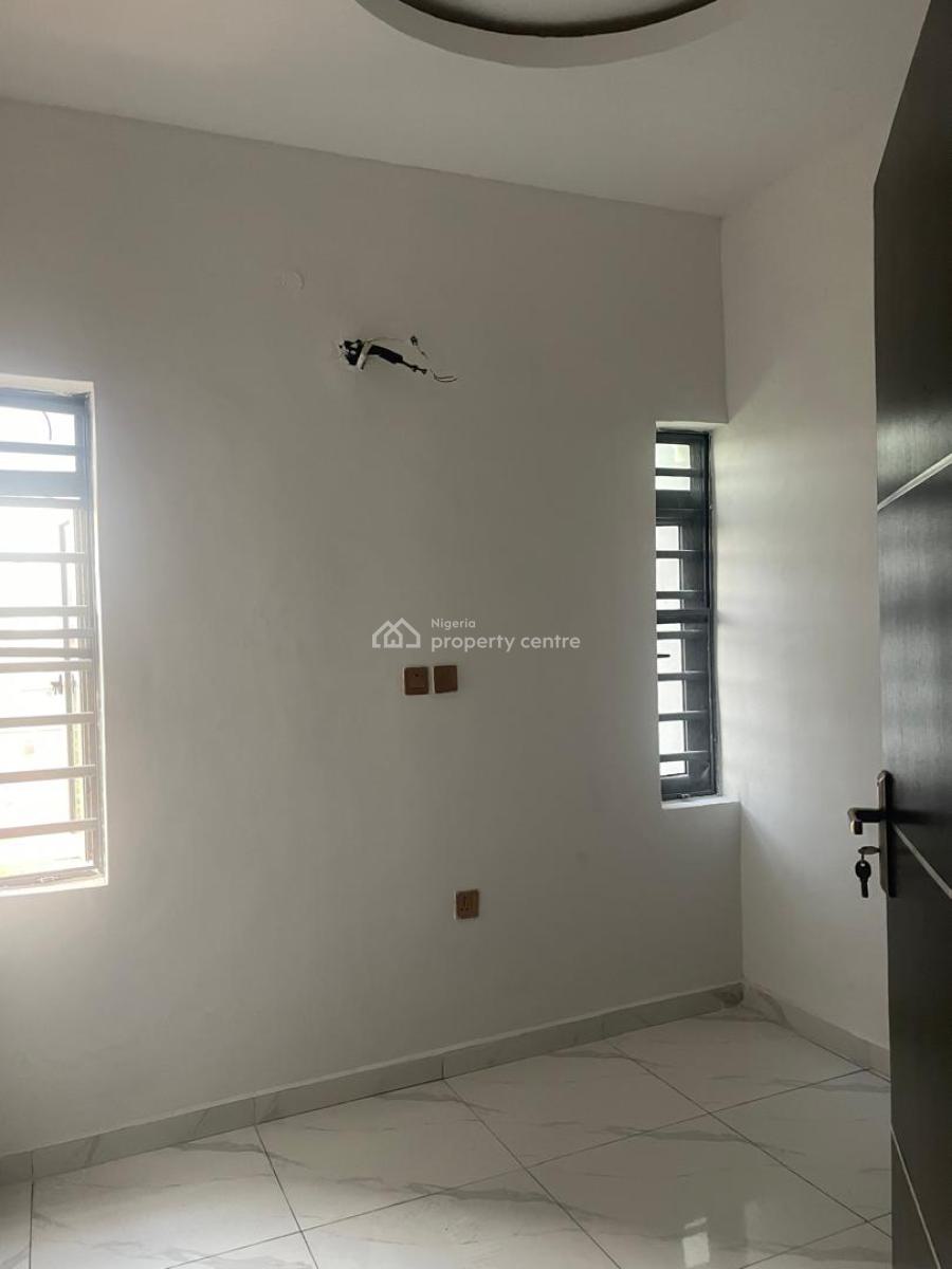 3 Bedroom Semi Detached Duplex with Bq, Isheri, Magodo, Lagos, Semi-detached Duplex for Sale