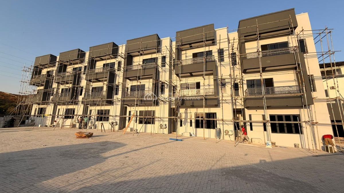 4 Bedrooms Terraced Duplex with 2 Living Rooms with Bq, Asokoro District, Abuja, Terraced Duplex for Sale