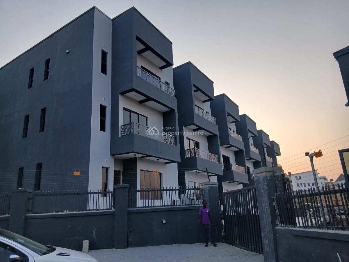 4 Bedrooms Terraced Duplex with 2 Living Rooms with Bq, Guzape District, Abuja, Terraced Duplex for Sale