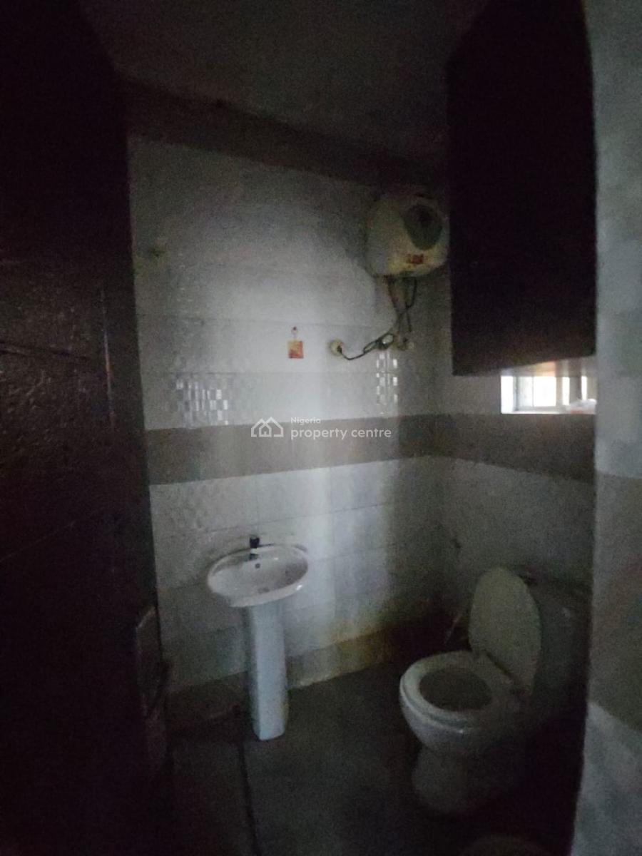 3 Bedroom Apartment, Isheri, Gra Phase 1, Magodo, Lagos, Flat / Apartment for Rent