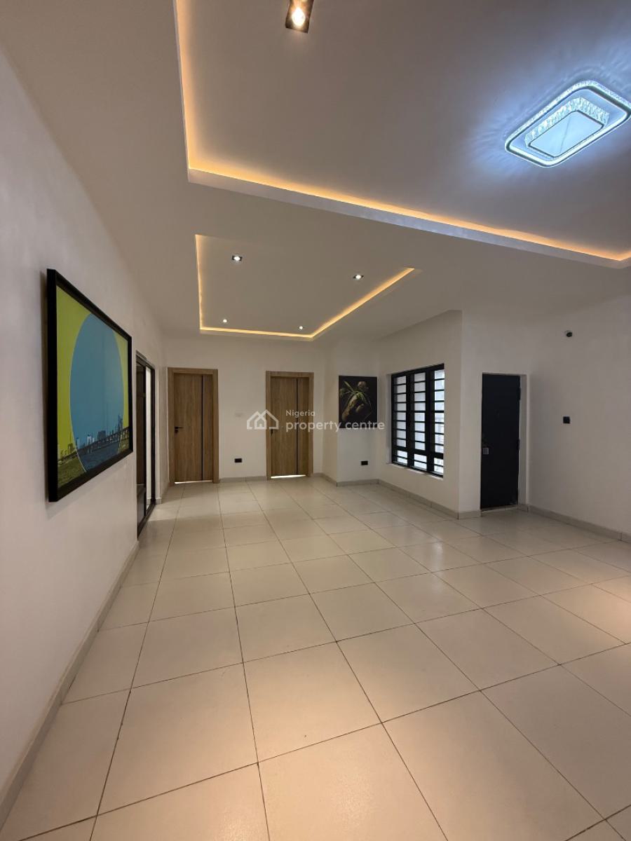 2 Bedroom Apartment, Ologolo, Lekki, Lagos, Flat / Apartment for Sale