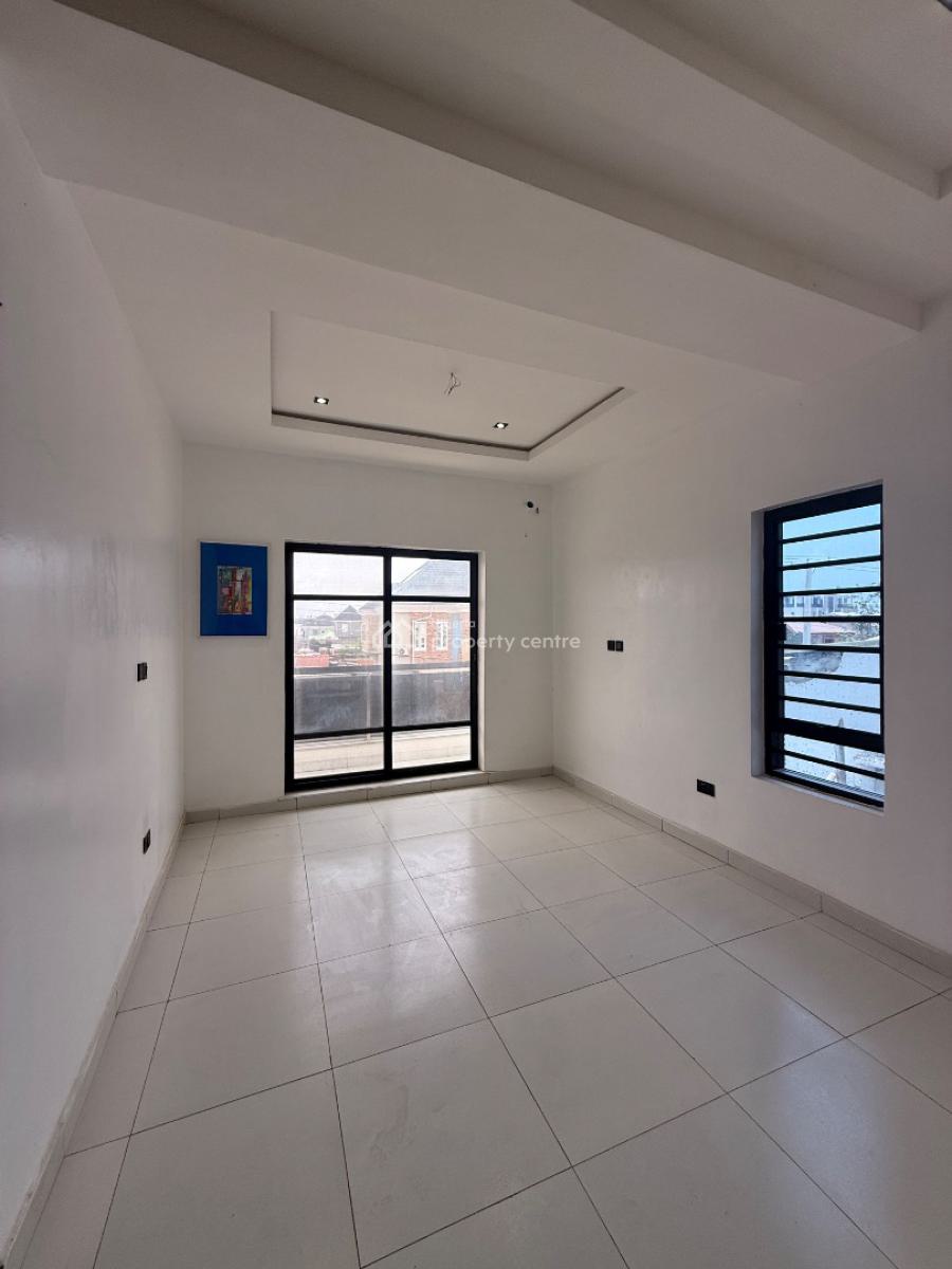 2 Bedroom Apartment, Ologolo, Lekki, Lagos, Flat / Apartment for Sale