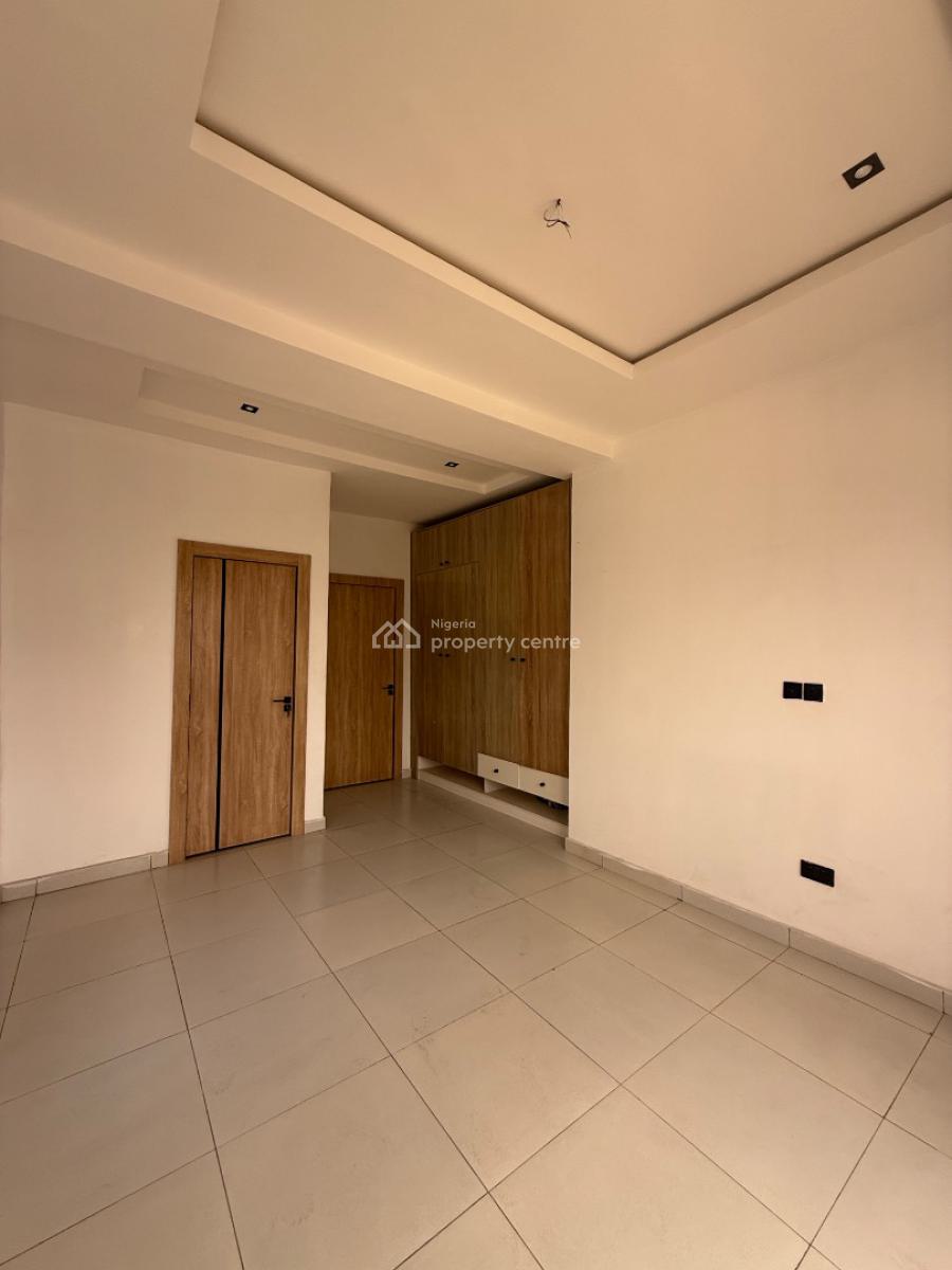 2 Bedroom Apartment, Ologolo, Lekki, Lagos, Flat / Apartment for Sale