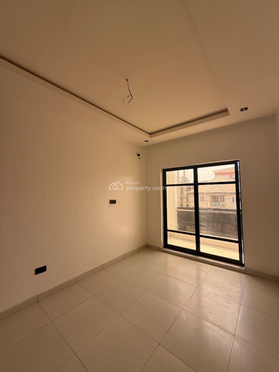 2 Bedroom Apartment, Ologolo, Lekki, Lagos, Flat / Apartment for Sale
