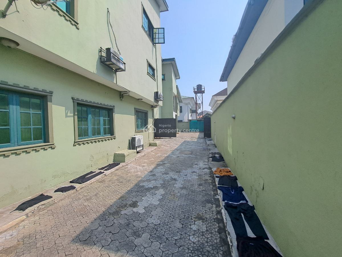 4 Bedroom Semi Detached Duplex with Spacious Bq, Lekki Phase 1, Lekki, Lagos, Semi-detached Duplex for Rent