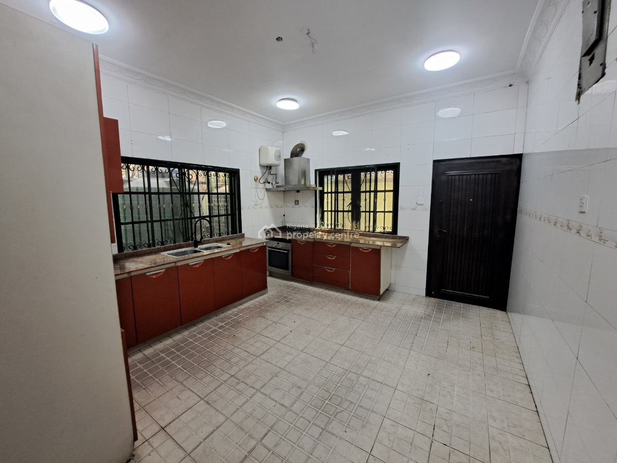 4 Bedroom Semi Detached Duplex with Spacious Bq, Lekki Phase 1, Lekki, Lagos, Semi-detached Duplex for Rent