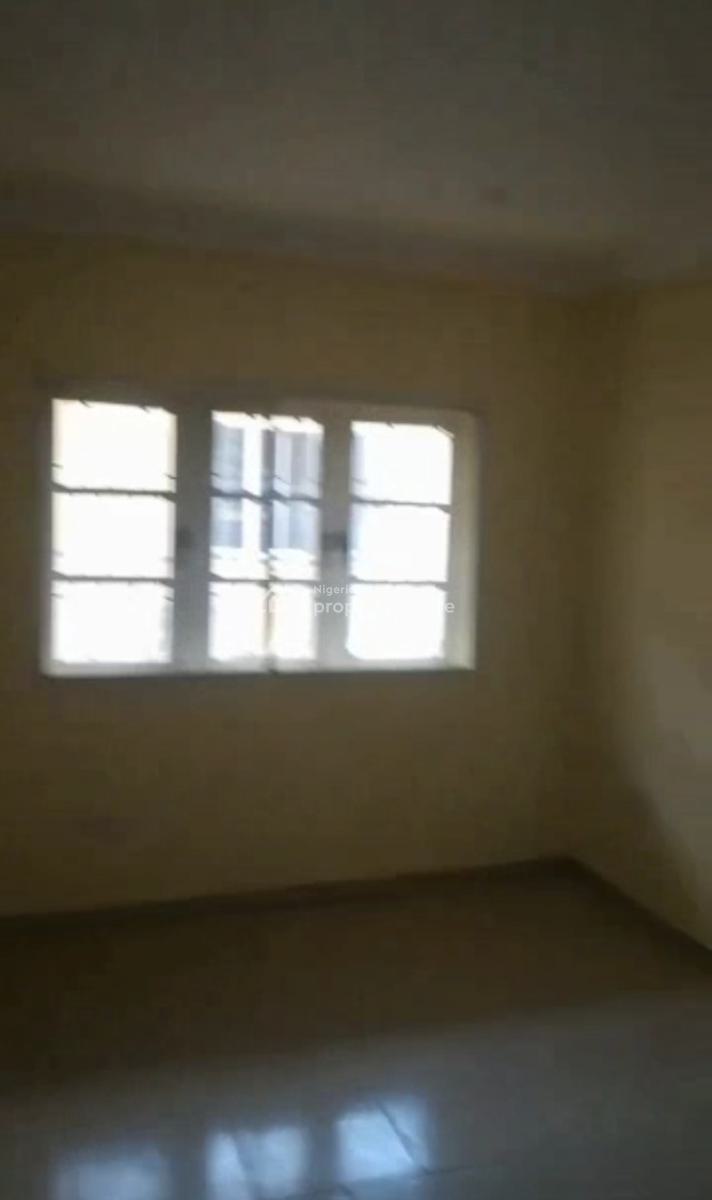 Modern 2 Bedrooms Flat Upstairs, Anthony, Maryland, Lagos, House for Rent