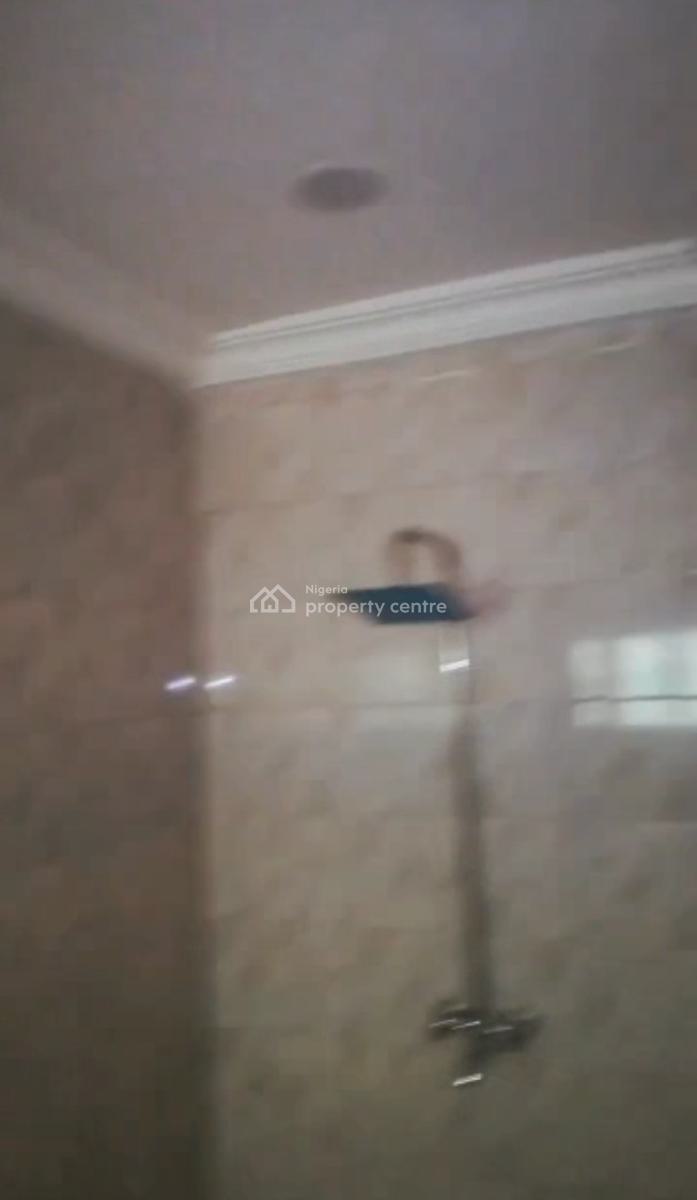 Modern 2 Bedrooms Flat Upstairs, Anthony, Maryland, Lagos, House for Rent
