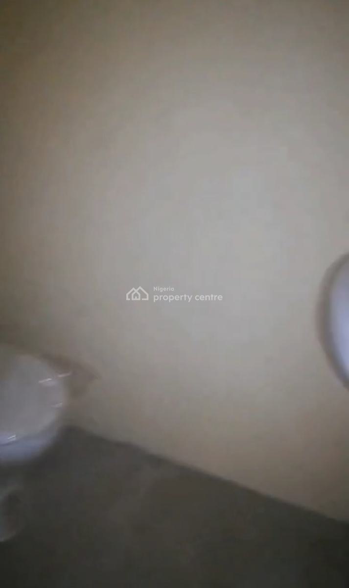 Modern 2 Bedrooms Flat Upstairs, Anthony, Maryland, Lagos, House for Rent