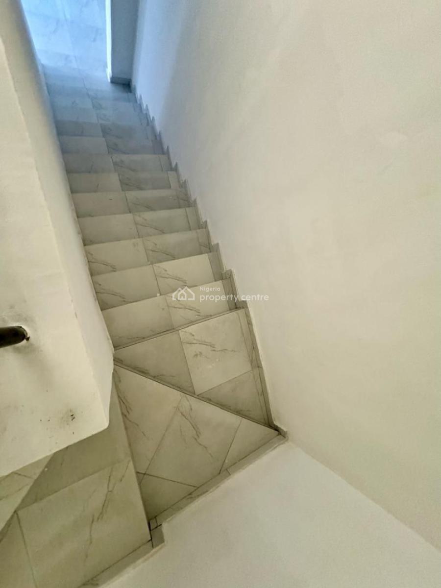 Serviced 3 Bedroom Maisonette with Bq, Lekki Phase 1, Lekki, Lagos, House for Rent