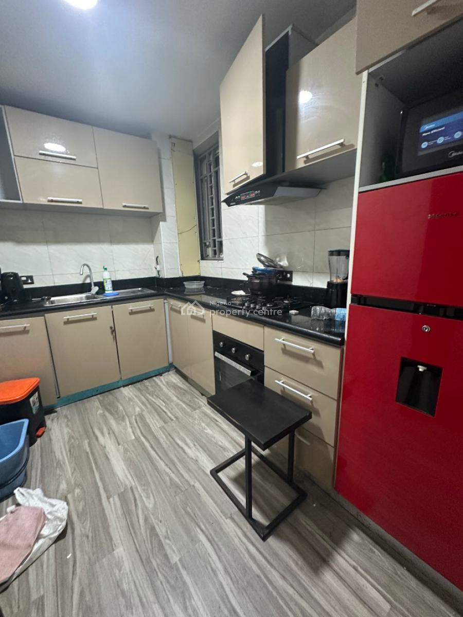 Fully Serviced Two Bedroom Apartment, Lekki Phase 1, Lekki, Lagos, Flat / Apartment for Rent