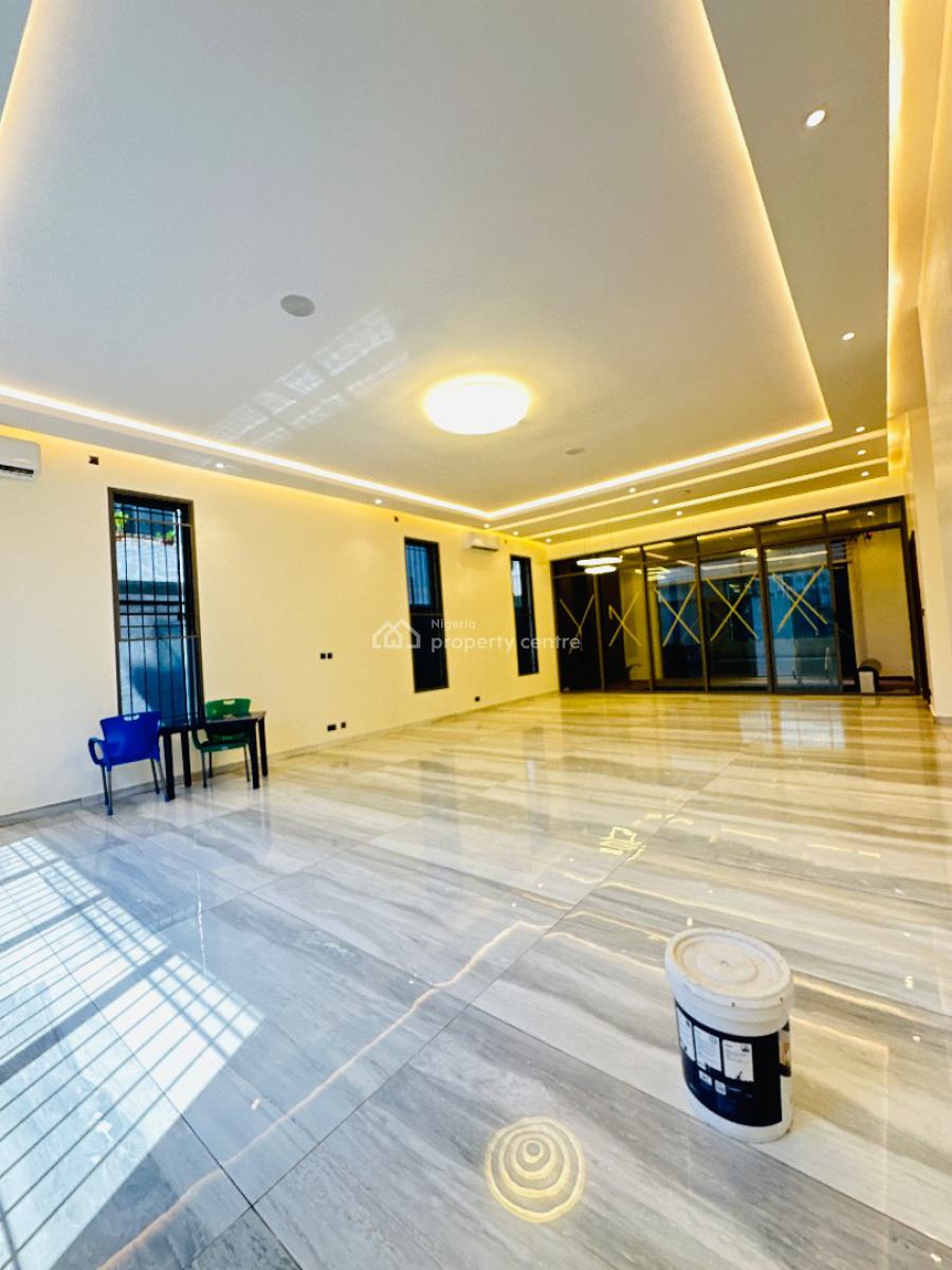 Specious 6 Bedrooms Detached Duplex with Cinema and Swimming Pool, Banana Island, Ikoyi, Lagos, Detached Duplex for Sale