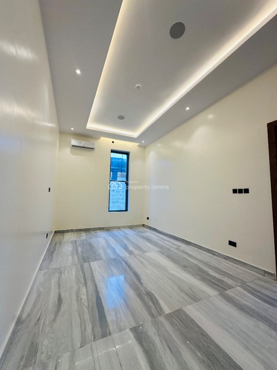 Specious 6 Bedrooms Detached Duplex with Cinema and Swimming Pool, Banana Island, Ikoyi, Lagos, Detached Duplex for Sale