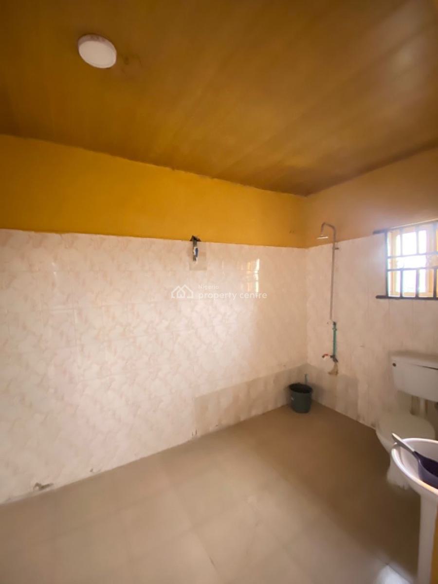 Executive Sweet Single Room Shared Apartment, Idowu Estate Ado Road, Ajah, Lagos, Self Contain (single Rooms) for Rent