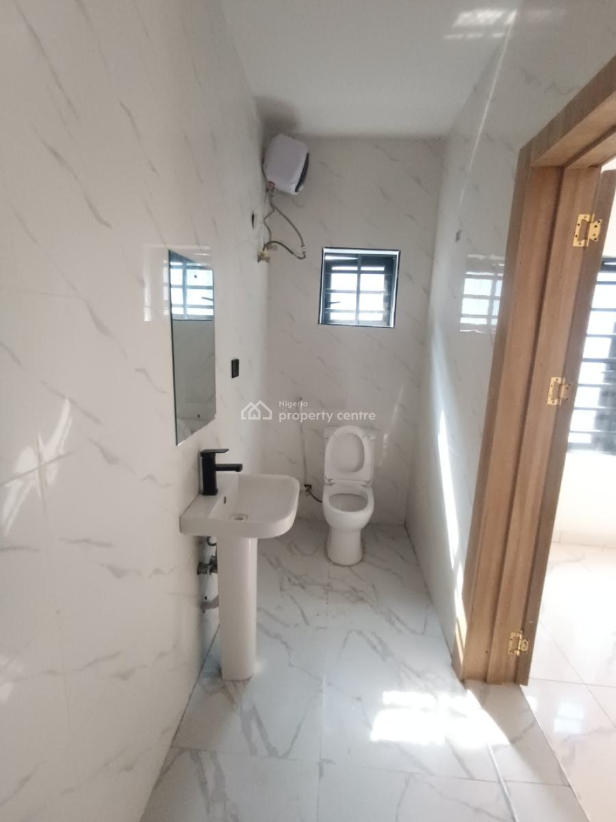 Newly Built 3 Bedroom Flat, Blenco, Sangotedo, Ajah, Lagos, Flat / Apartment for Rent