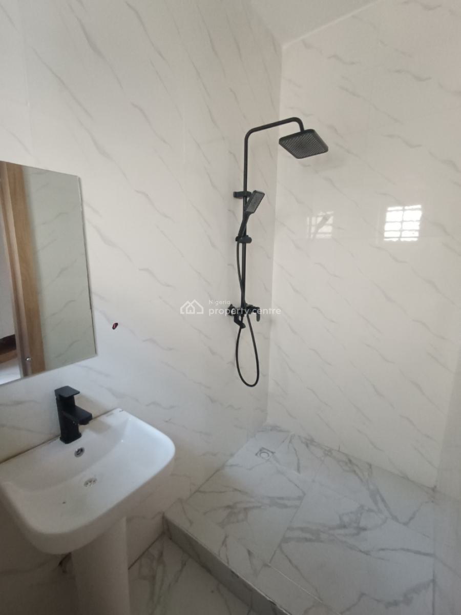 Newly Built 3 Bedroom Flat, Blenco, Sangotedo, Ajah, Lagos, Flat / Apartment for Rent