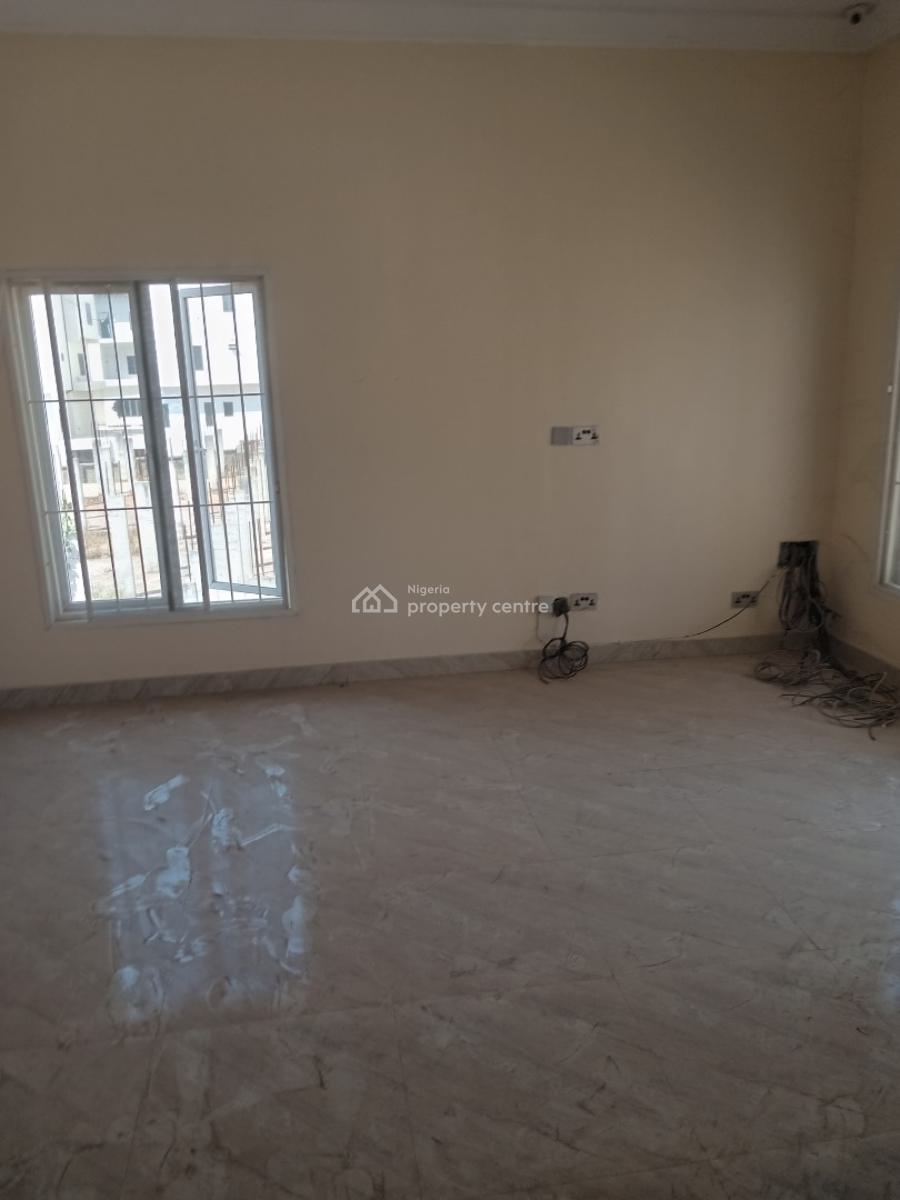 a Good Spacious & Serviced 5-bedroom Terrace Duplex + 1 Bq, Diplomatic Zone, Katampe Extension, Katampe, Abuja, Terraced Duplex for Rent
