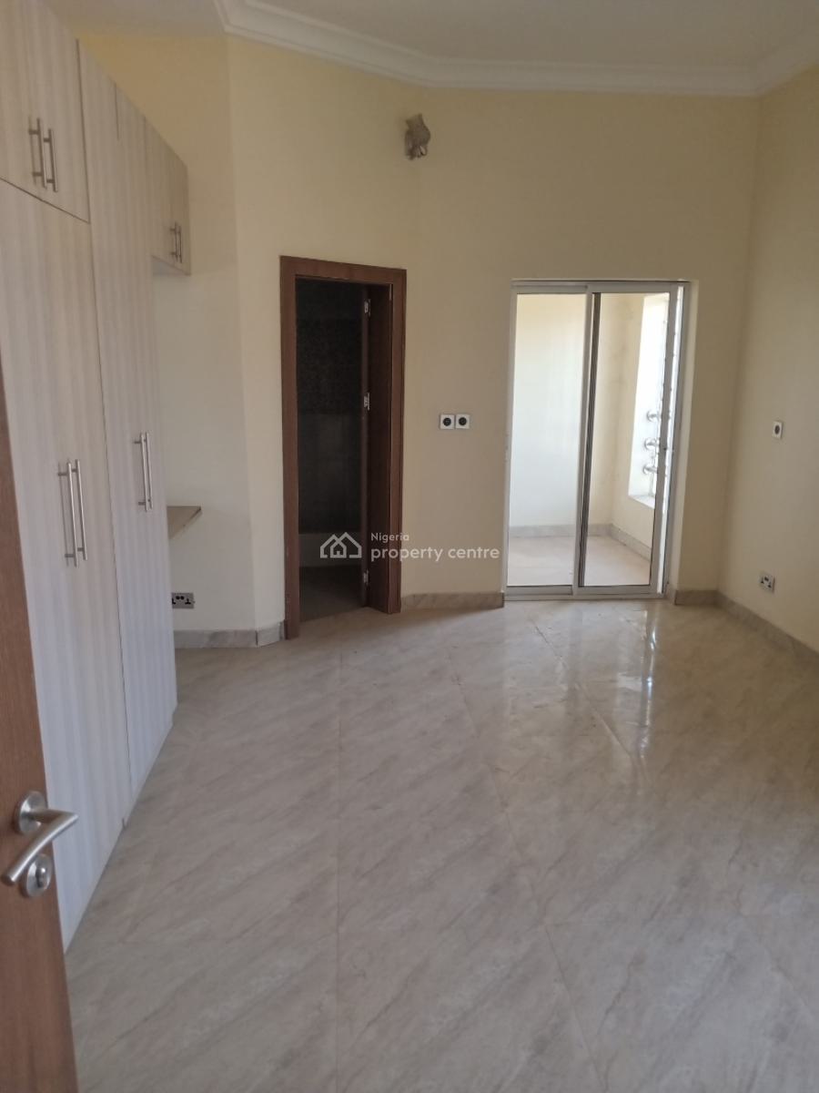 a Good Spacious & Serviced 5-bedroom Terrace Duplex + 1 Bq, Diplomatic Zone, Katampe Extension, Katampe, Abuja, Terraced Duplex for Rent