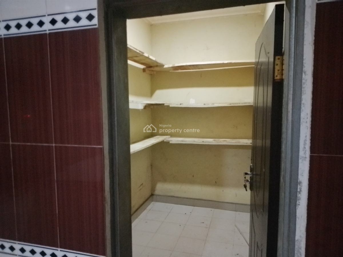 3 Bedrooms Flat (flat 3 Gf), R.s Tahir Street, Opposite Earth Point Modern Shelter Estate, Life Camp, Abuja, Flat / Apartment for Rent