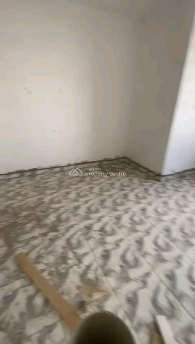 5 Nos of Spacious Mini Upflat 2 Toilets 1 Bathroom All Tilled Forong Lease, Aran Orin Street, Ifako, Gbagada, Lagos, Mini Flat (room and Parlour) for Sale