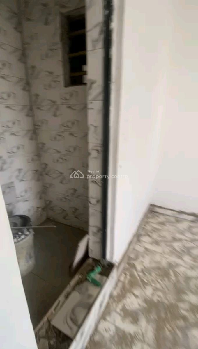 5 Nos of Spacious Mini Upflat 2 Toilets 1 Bathroom All Tilled Forong Lease, Aran Orin Street, Ifako, Gbagada, Lagos, Mini Flat (room and Parlour) for Sale