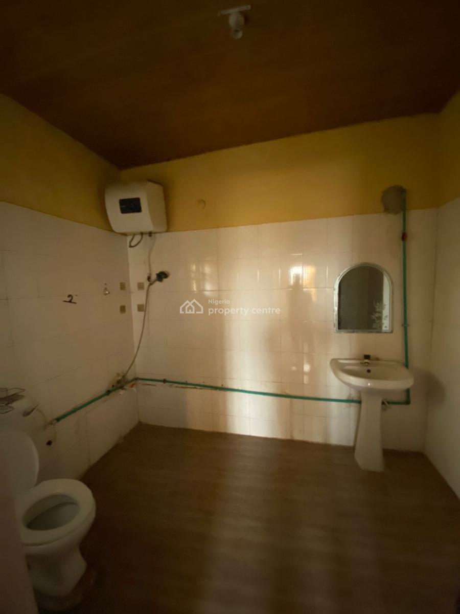 a Spacious Room Shared Apartment, Ado Road, Ajah, Lagos, Self Contain (single Rooms) for Rent