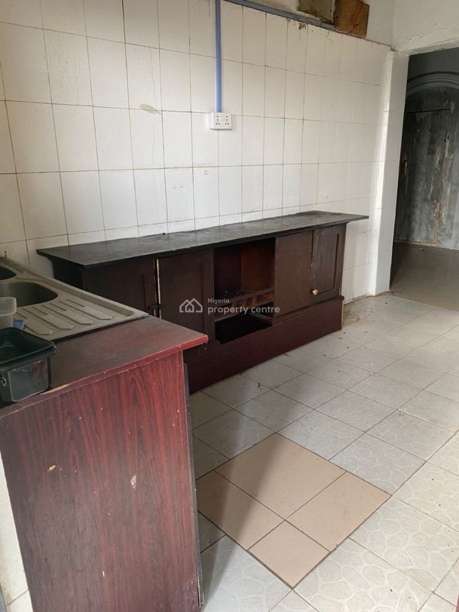 a Spacious Room Shared Apartment, Ado Road, Ajah, Lagos, Self Contain (single Rooms) for Rent