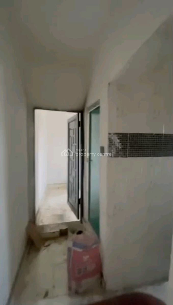 Standard  Units of Mini Flat, Ilaje, Off Akoka Road, Bariga, Shomolu, Lagos, Mini Flat (room and Parlour) for Rent