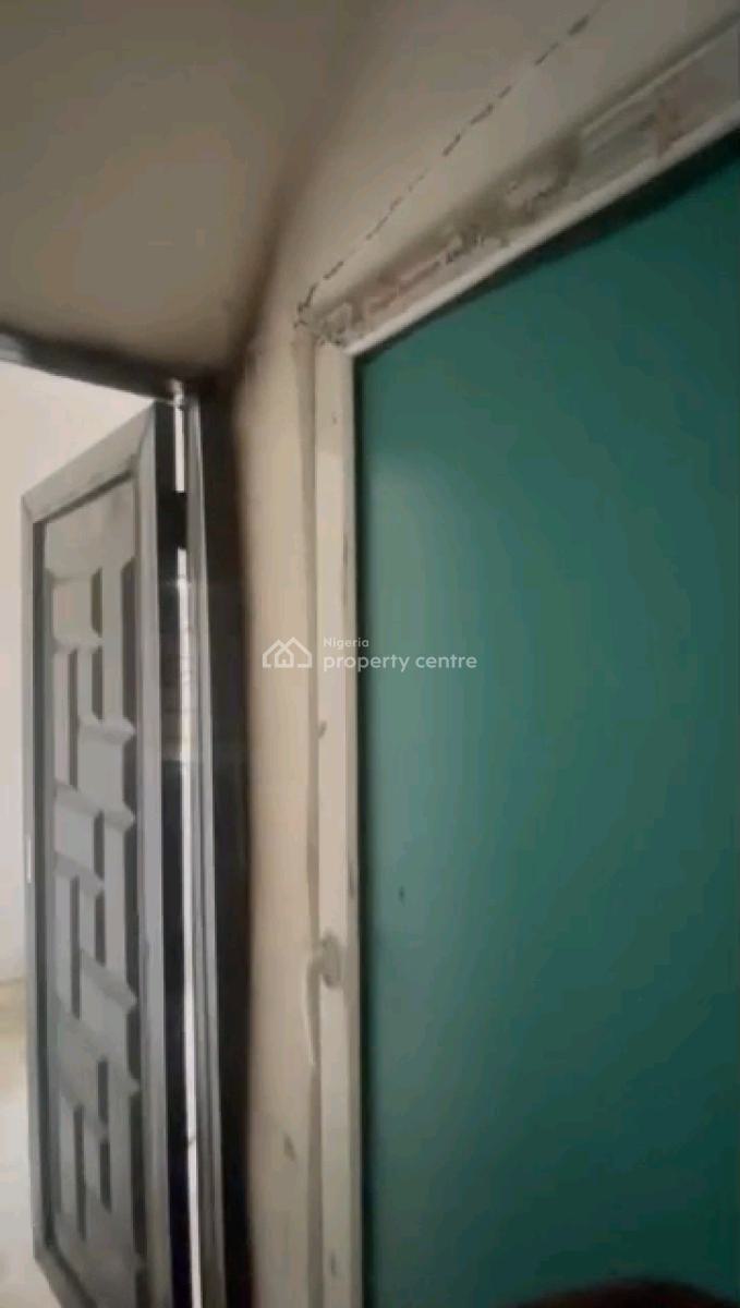 Standard  Units of Mini Flat, Ilaje, Off Akoka Road, Bariga, Shomolu, Lagos, Mini Flat (room and Parlour) for Rent