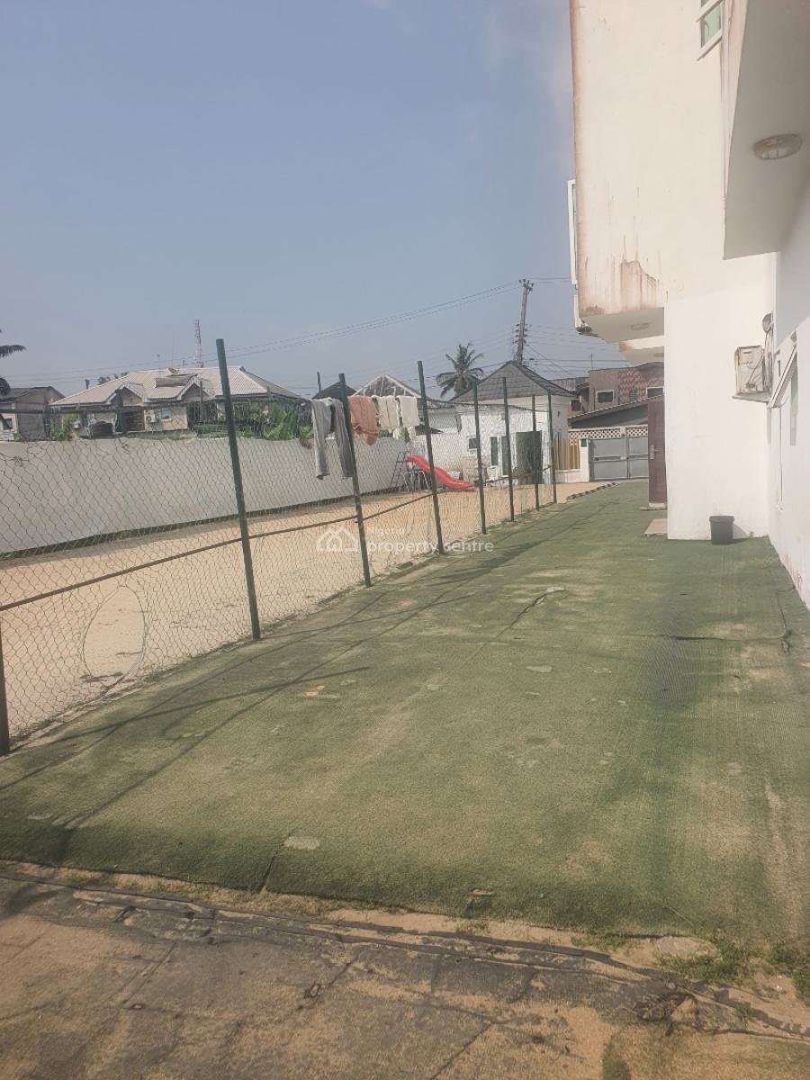 Well Managed School with 150 Students in a Populated Area, Langbasa Road, Badore, Ajah, Lagos, School for Sale