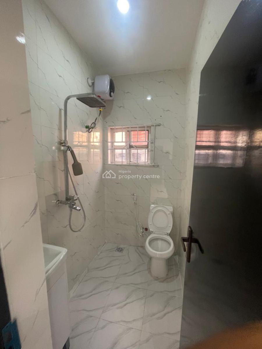 2 Bedroom Duplex, Omole Phase 2, Ikeja, Lagos, Detached Duplex for Rent