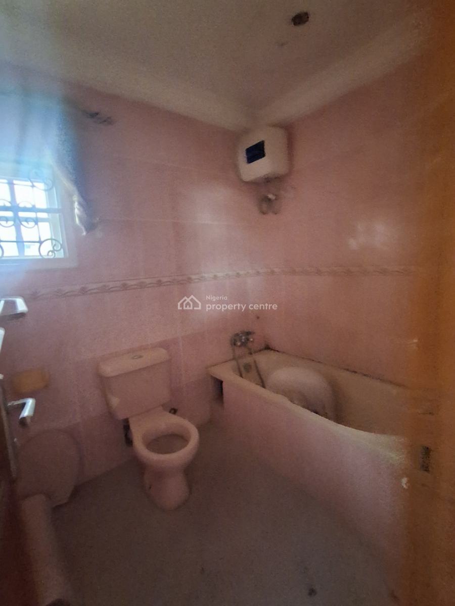 Self Contain Upstairs, Badore, Ajah, Lagos, Self Contain (single Rooms) for Rent