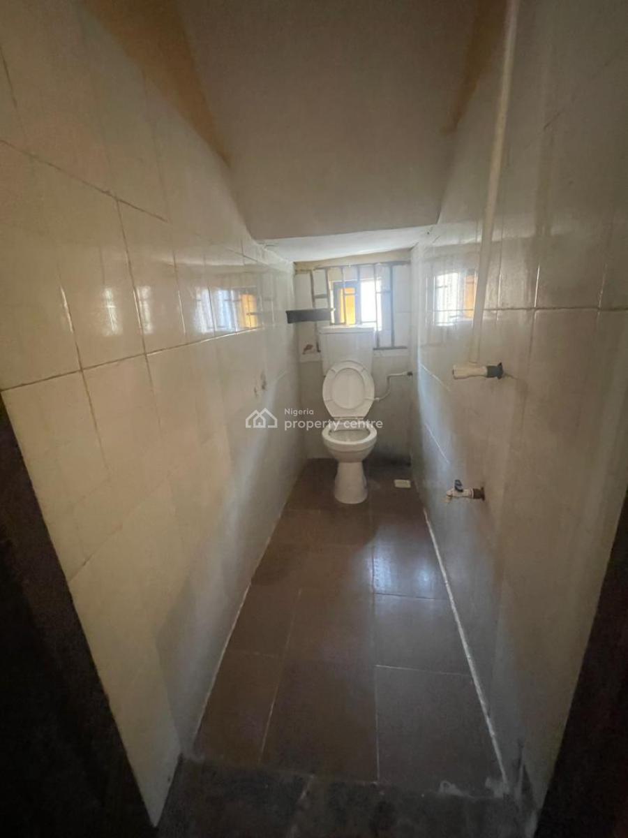 2 Bedroom Flat, Gra Phase 1, Magodo, Lagos, Flat / Apartment for Rent