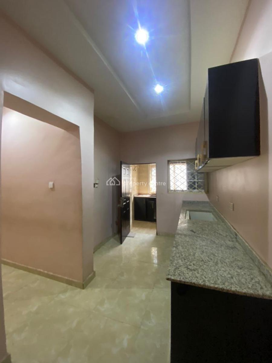 a Very Good Spacious 3 Bedroom Flat, Mabushi, Abuja, Flat / Apartment for Rent