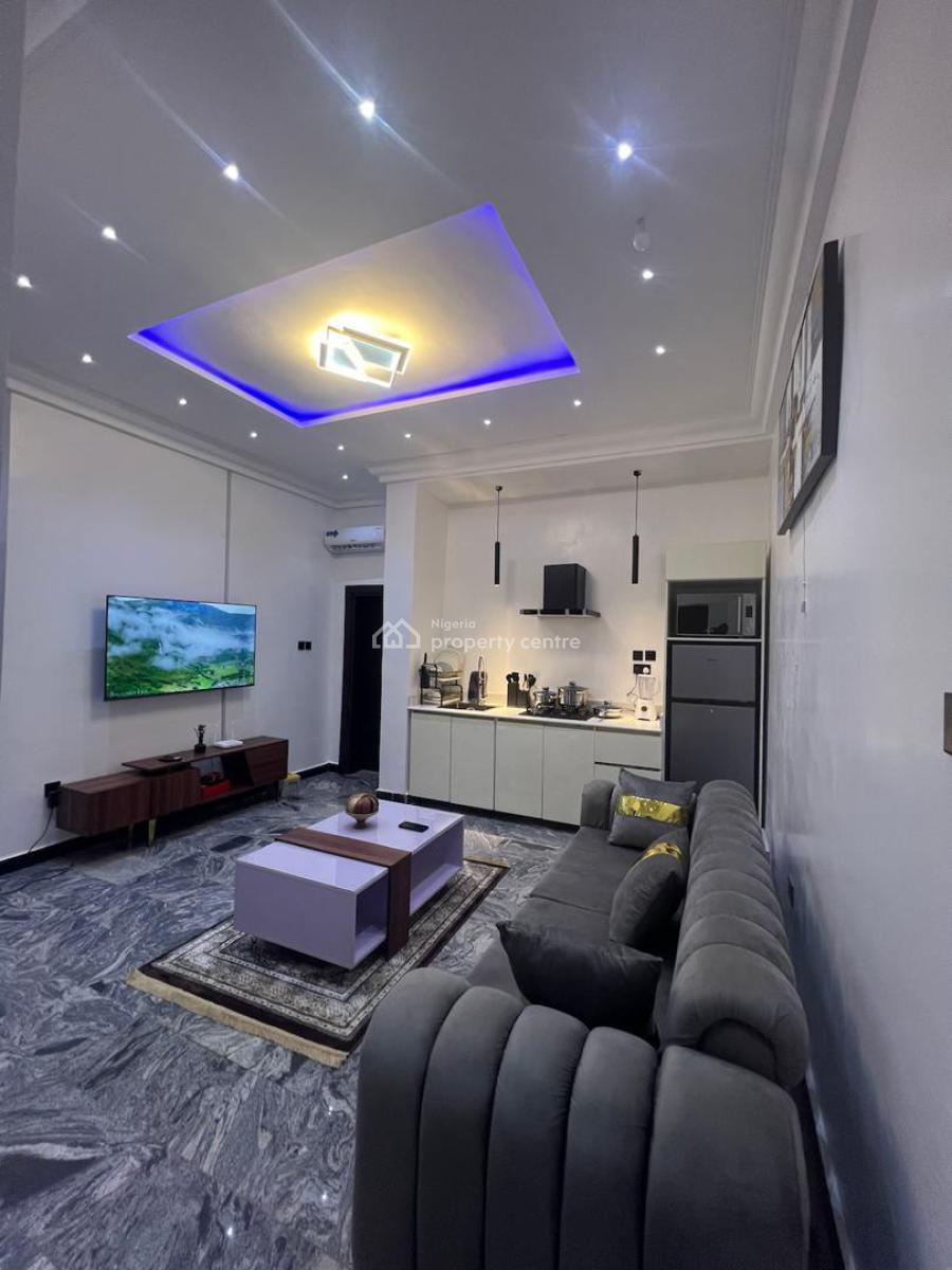 Fully Furnished 3 Bedroom and 1 Bedroom(4 Bedrooms) with 2 Sitting Rooms, By American Intl School, Durumi, Abuja, Terraced Duplex for Sale