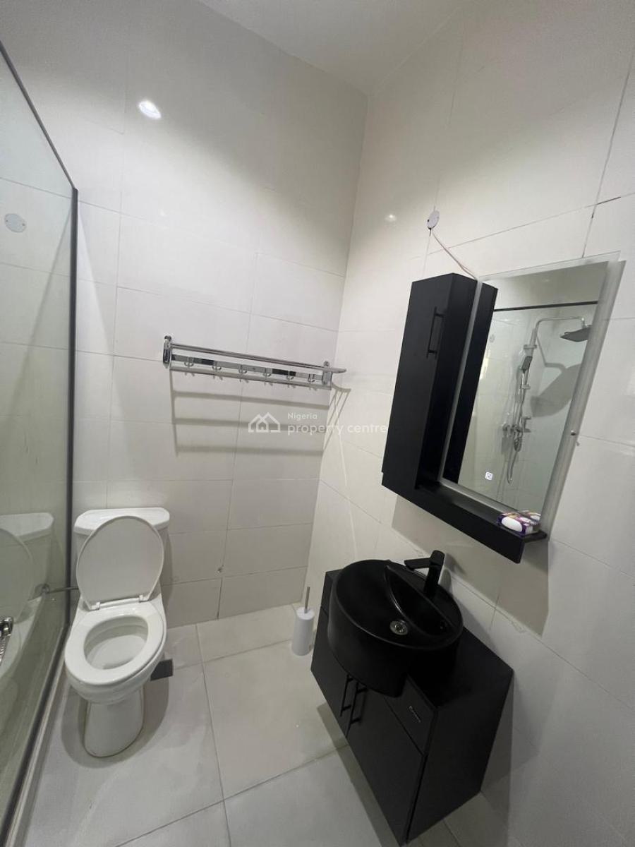 Fully Furnished 3 Bedroom and 1 Bedroom(4 Bedrooms) with 2 Sitting Rooms, By American Intl School, Durumi, Abuja, Terraced Duplex for Sale