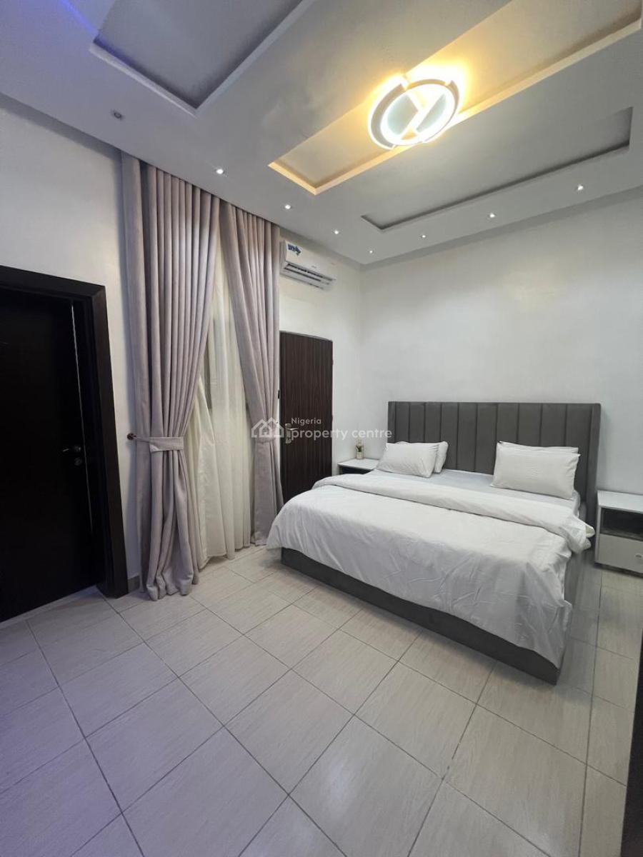 Fully Furnished 3 Bedroom and 1 Bedroom(4 Bedrooms) with 2 Sitting Rooms, By American Intl School, Durumi, Abuja, Terraced Duplex for Sale