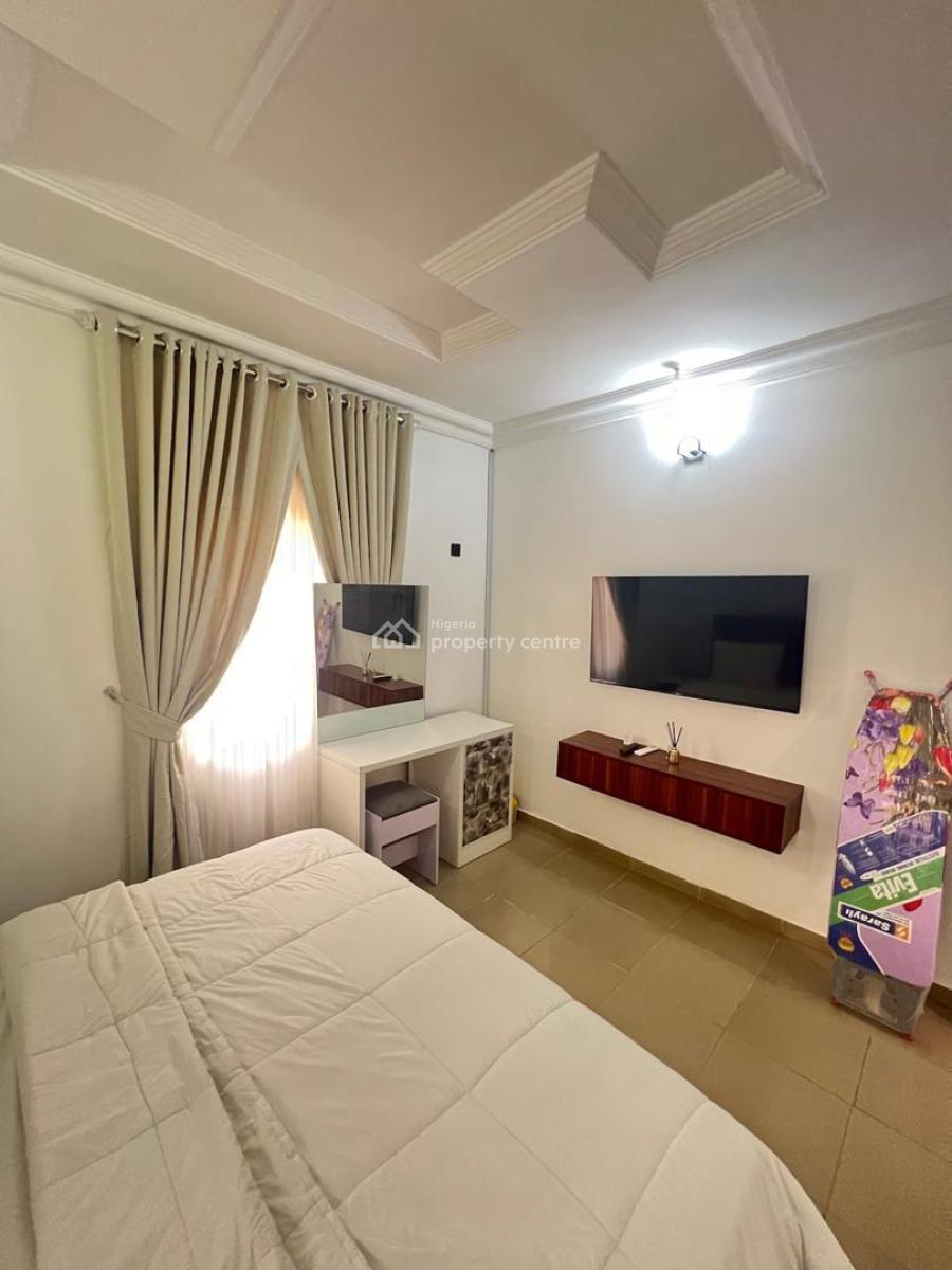 Fully Furnished 3 Bedroom and 1 Bedroom(4 Bedrooms) with 2 Sitting Rooms, By American Intl School, Durumi, Abuja, Terraced Duplex for Sale