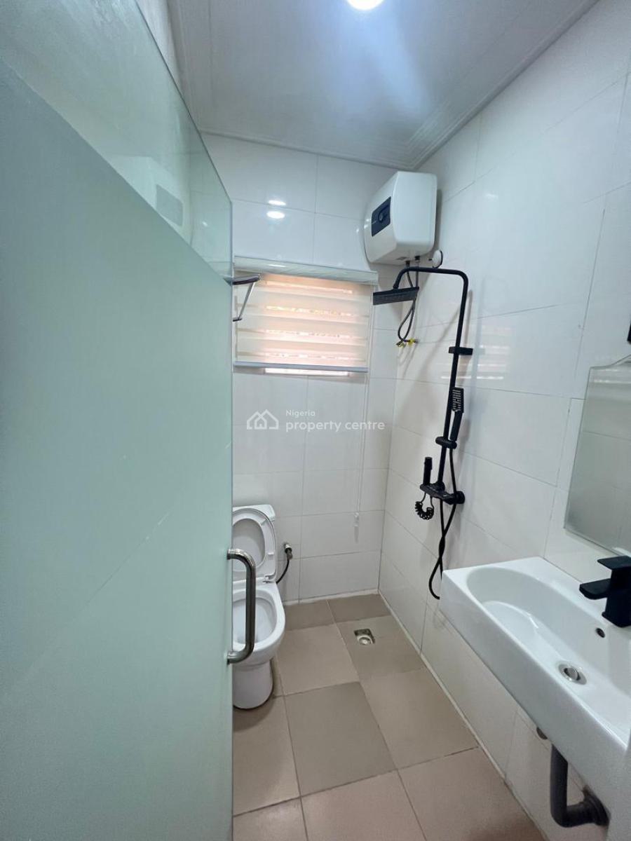 Fully Furnished 3 Bedroom and 1 Bedroom(4 Bedrooms) with 2 Sitting Rooms, By American Intl School, Durumi, Abuja, Terraced Duplex for Sale