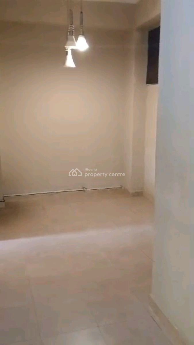 3 Bedroom Flat,  Ground Floor, Gra, Ogudu, Lagos, Flat / Apartment for Rent