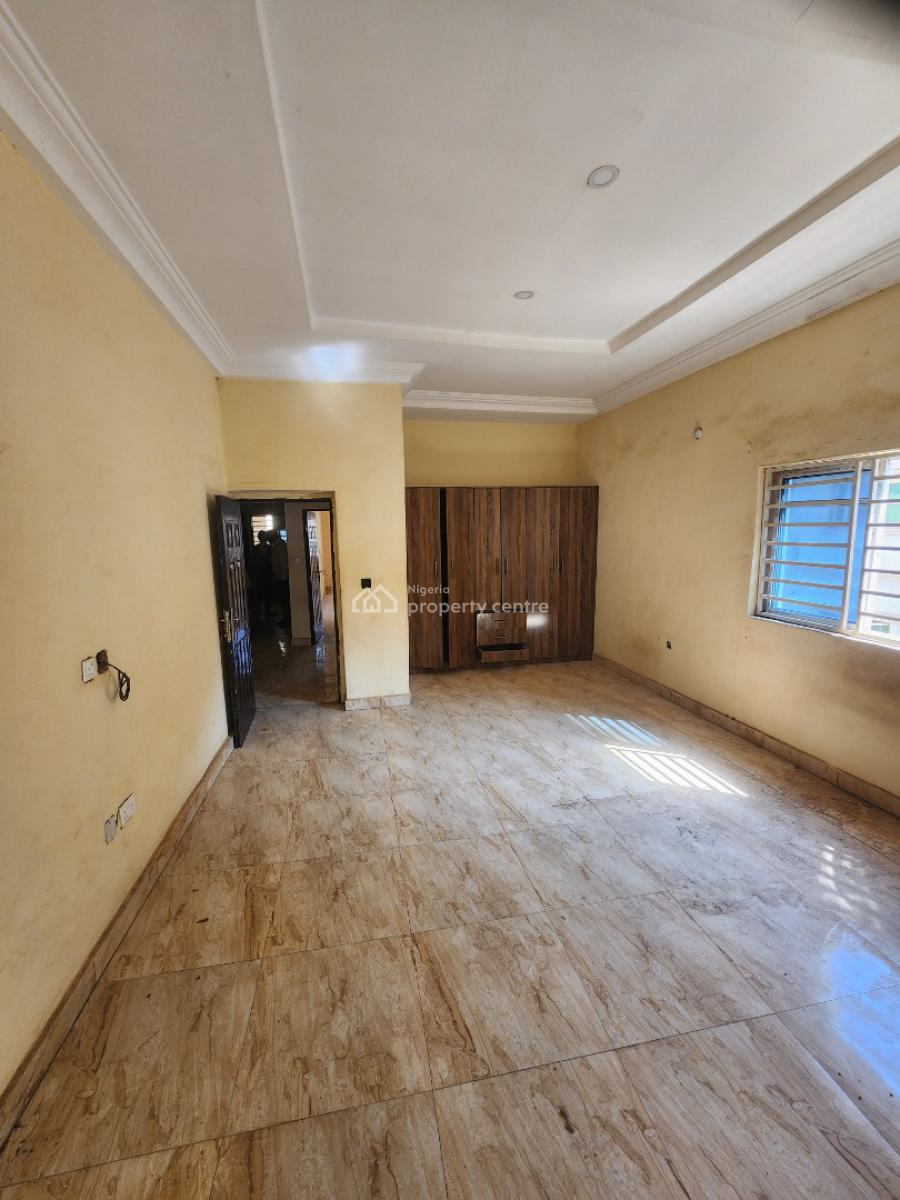 Luxury Two Bedroom Block of Flat, News Engineering, Dawaki, Gwarinpa, Abuja, Flat / Apartment for Rent