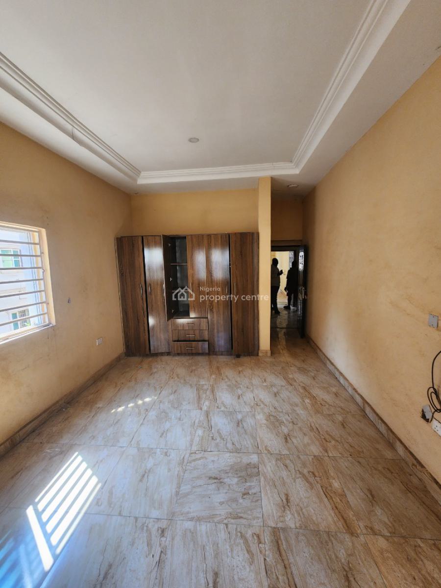 Luxury Two Bedroom Block of Flat, News Engineering, Dawaki, Gwarinpa, Abuja, Flat / Apartment for Rent