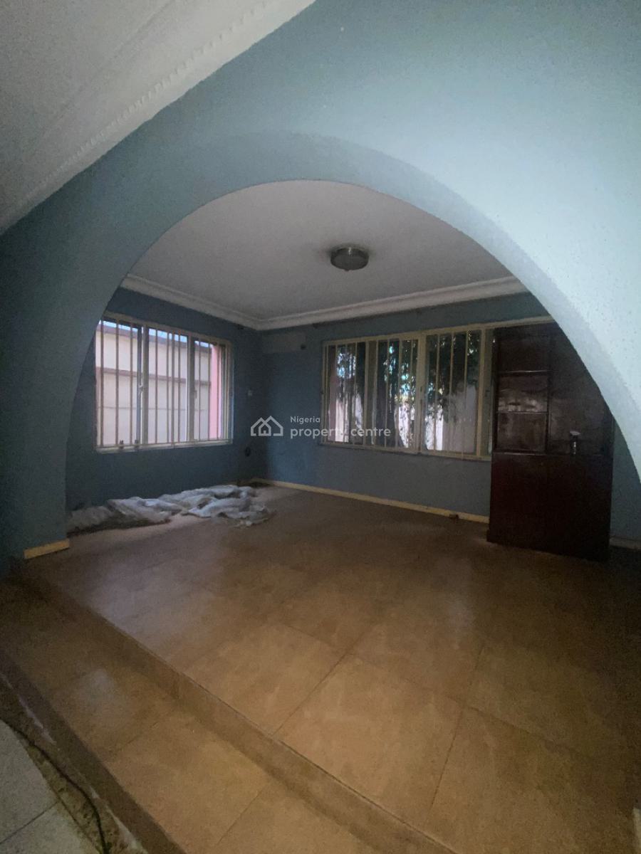 Spacious 6 Bedroom Apartment, Lekki Phase 1, Lekki, Lagos, Detached Duplex for Sale