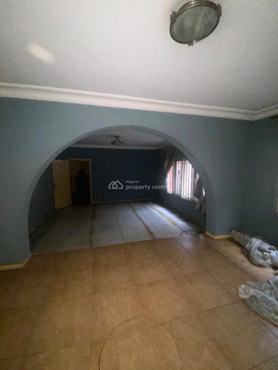 Spacious 6 Bedroom Apartment, Lekki Phase 1, Lekki, Lagos, Detached Duplex for Sale