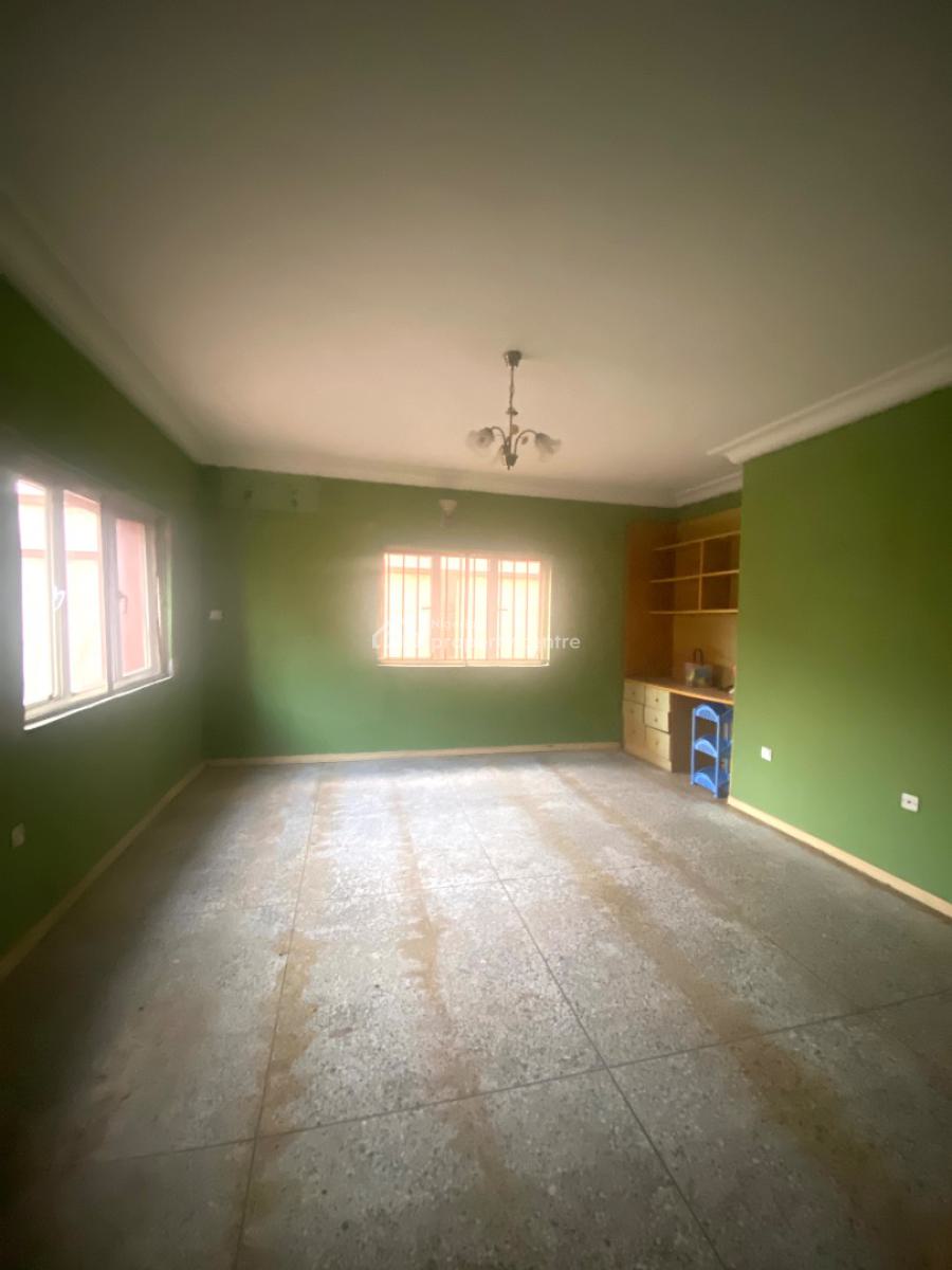 Spacious 6 Bedroom Apartment, Lekki Phase 1, Lekki, Lagos, Detached Duplex for Sale
