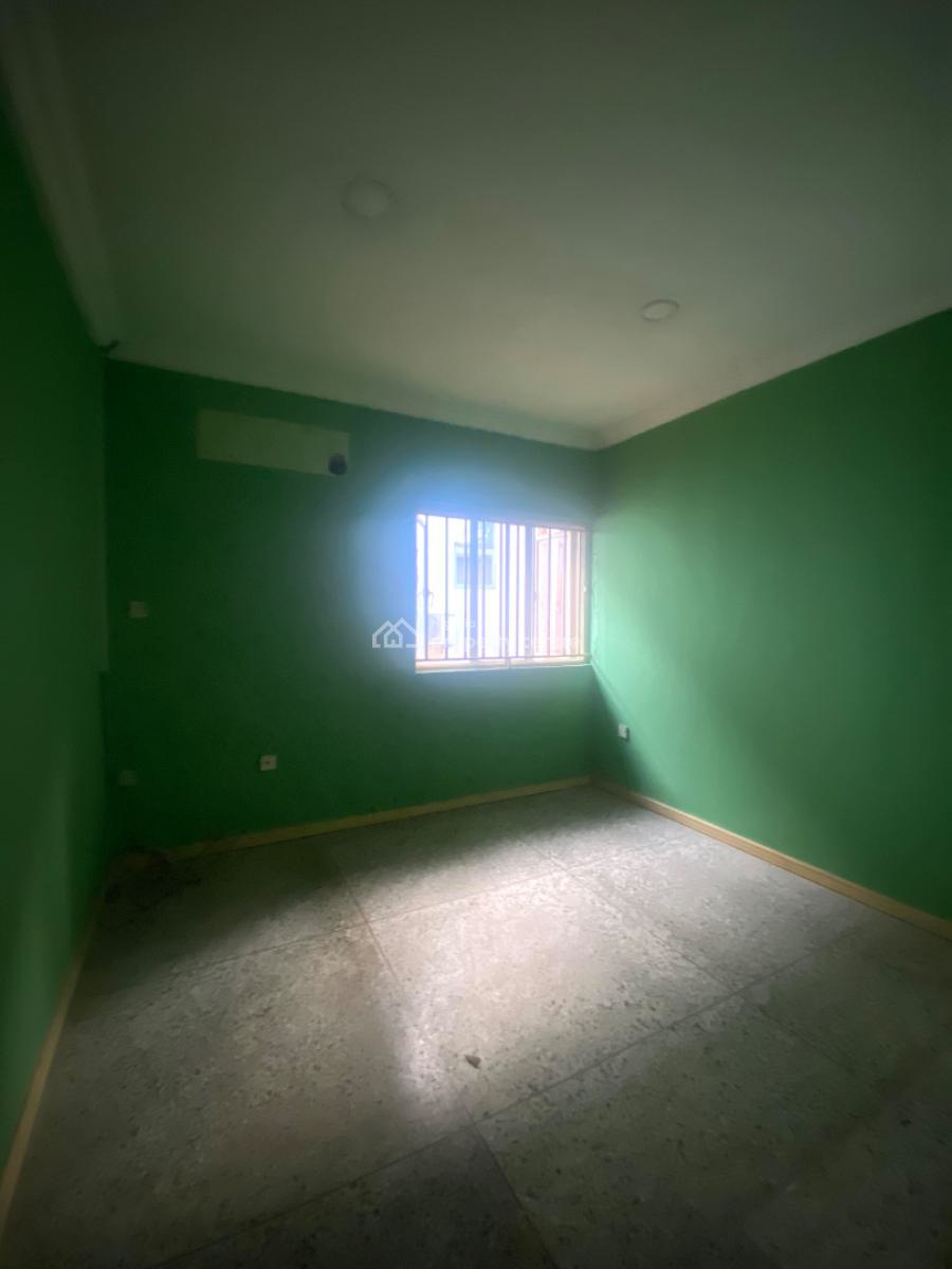 Spacious 6 Bedroom Apartment, Lekki Phase 1, Lekki, Lagos, Detached Duplex for Sale