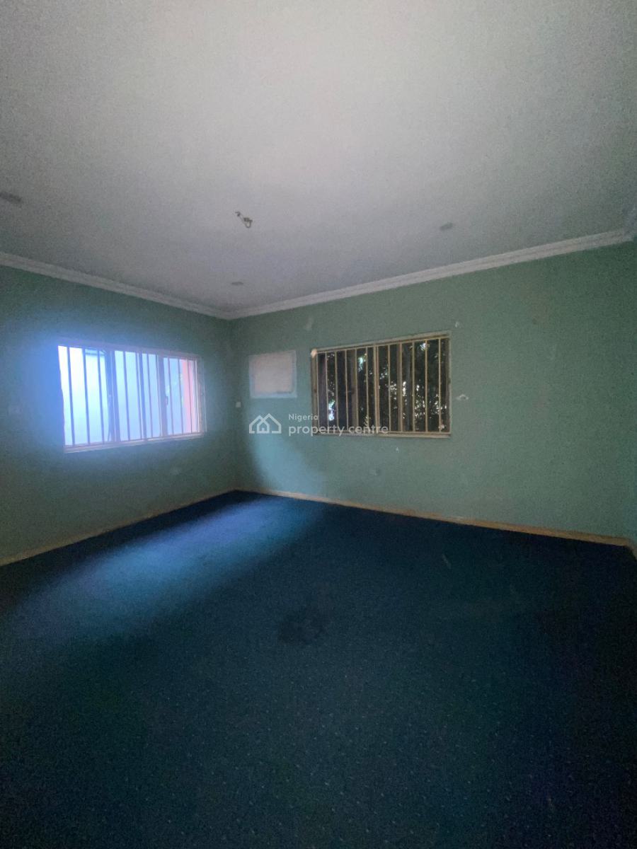 Spacious 6 Bedroom Apartment, Lekki Phase 1, Lekki, Lagos, Detached Duplex for Sale